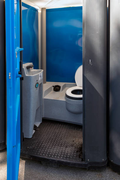 Best Porta potty rental near me  in Middlesex, NC